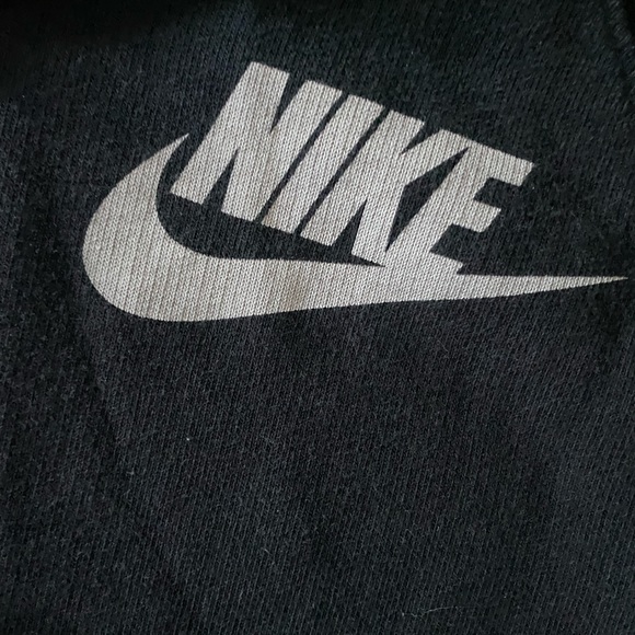 Women's Nike Black Hoodie - Picture 2 of 3